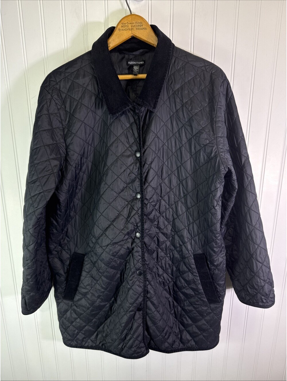 Eileen Fisher Quilted Jacket Womens Large Snap Button Corduroy Collar Black